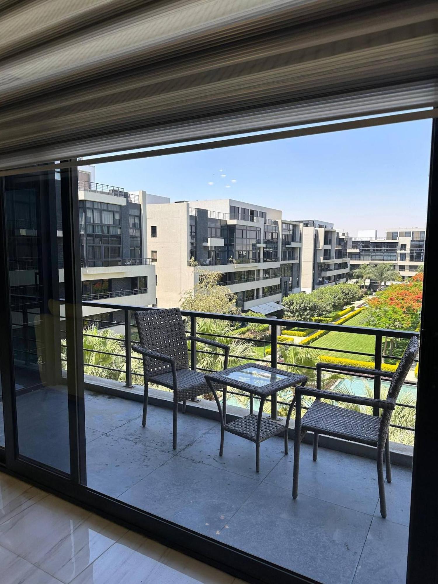 Apartment New Homehaven Waterway 3br Cairo